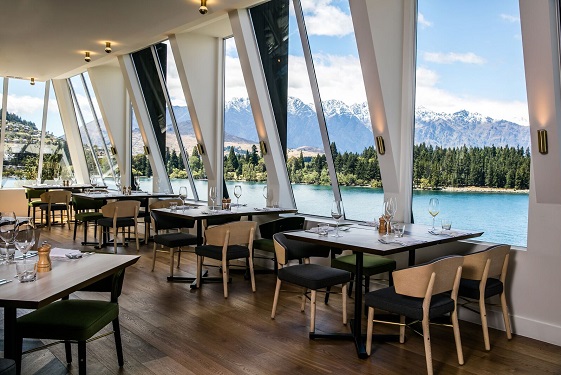 /Media/images/QT QUEENSTOWN VIEW.jpg